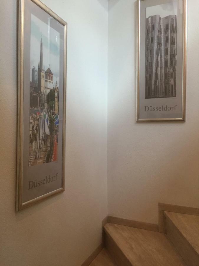 Duesseldorfer Privatzimmer Zewnętrze zdjęcie