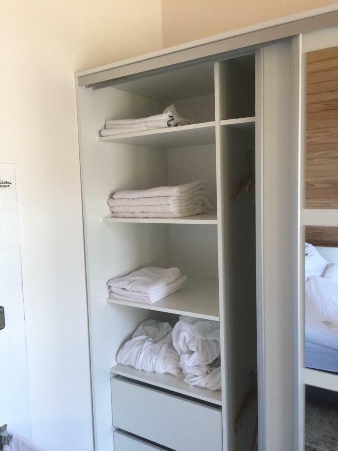 Duesseldorfer Privatzimmer Zewnętrze zdjęcie