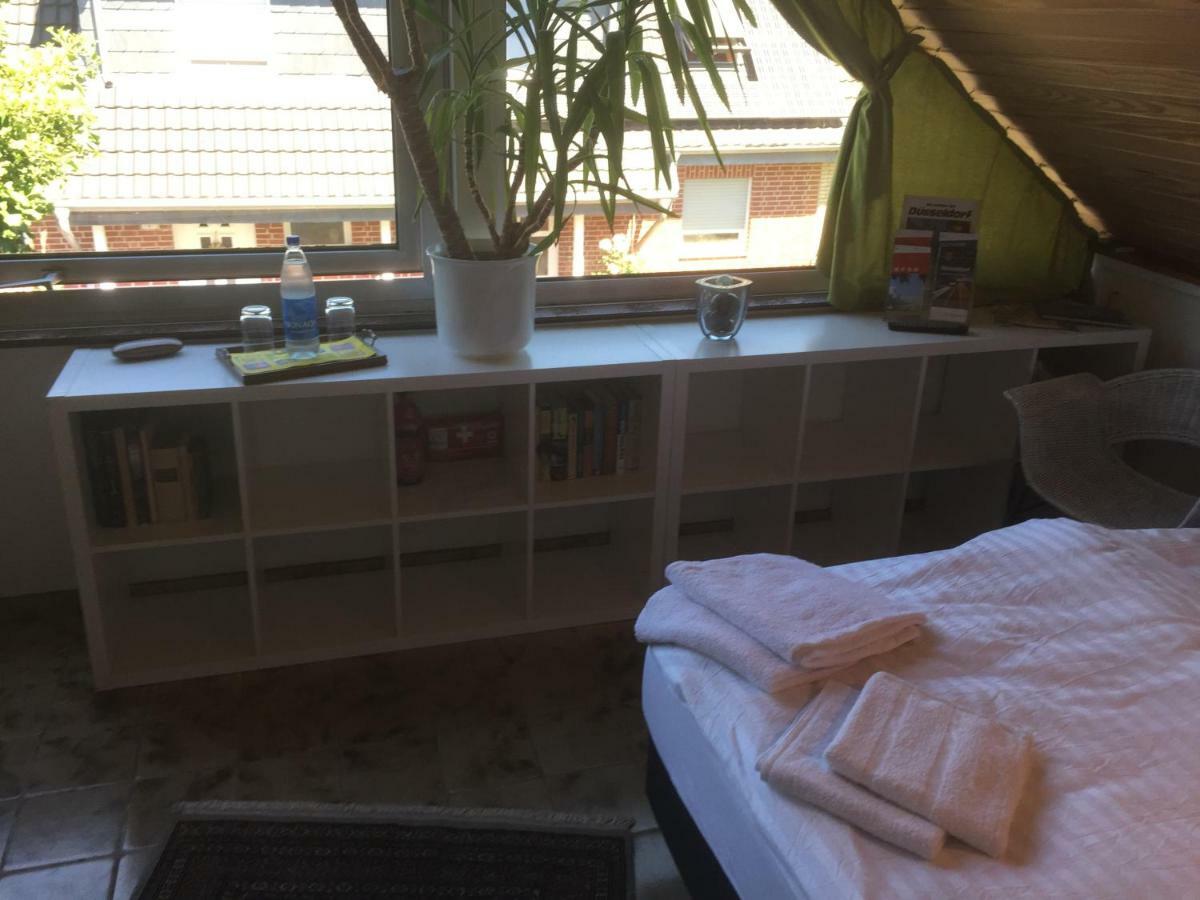 Duesseldorfer Privatzimmer Zewnętrze zdjęcie