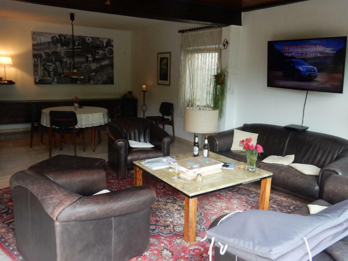 Duesseldorfer Privatzimmer Zewnętrze zdjęcie